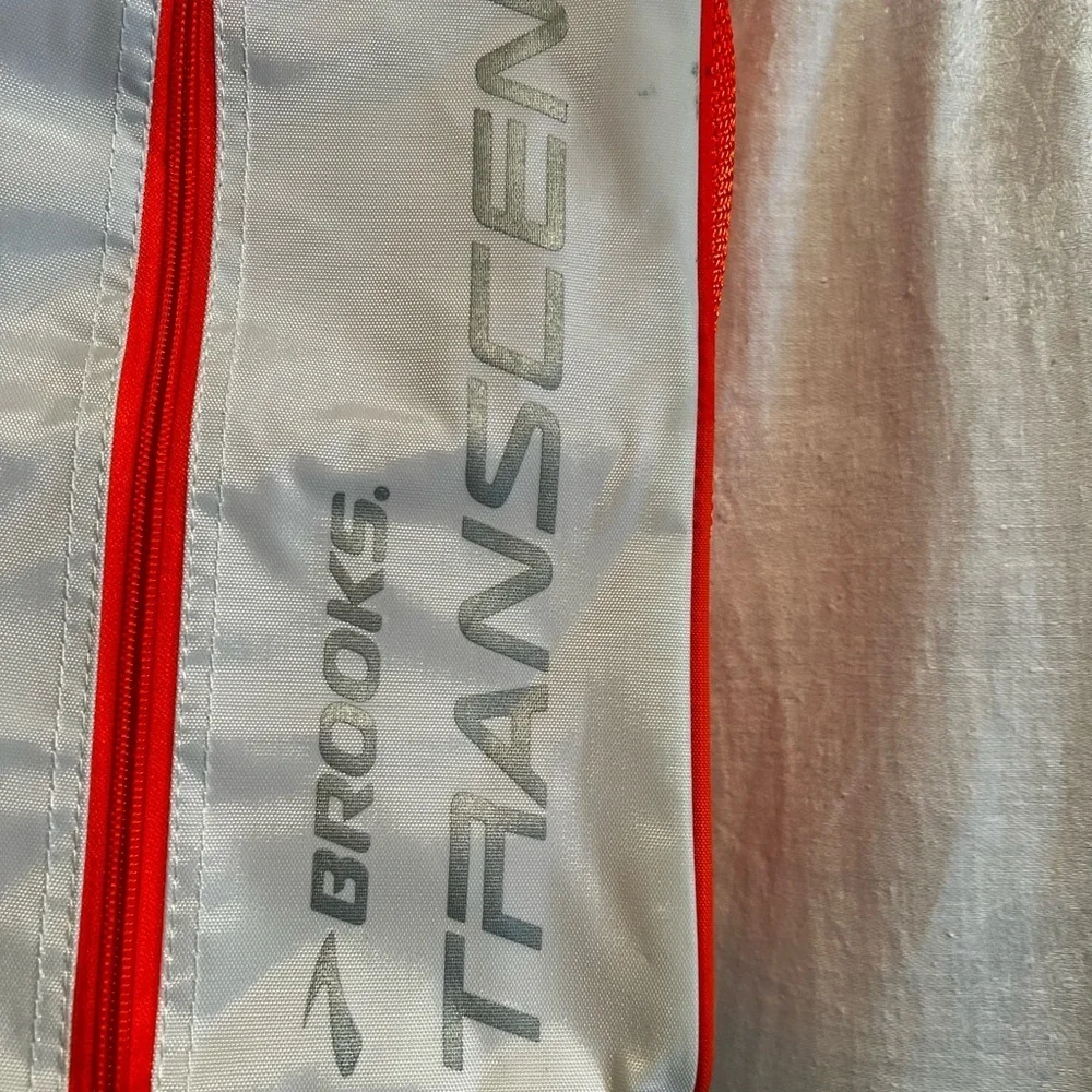 Brooks Transcend shoe bag. Like new, never used. Bright orange and white.